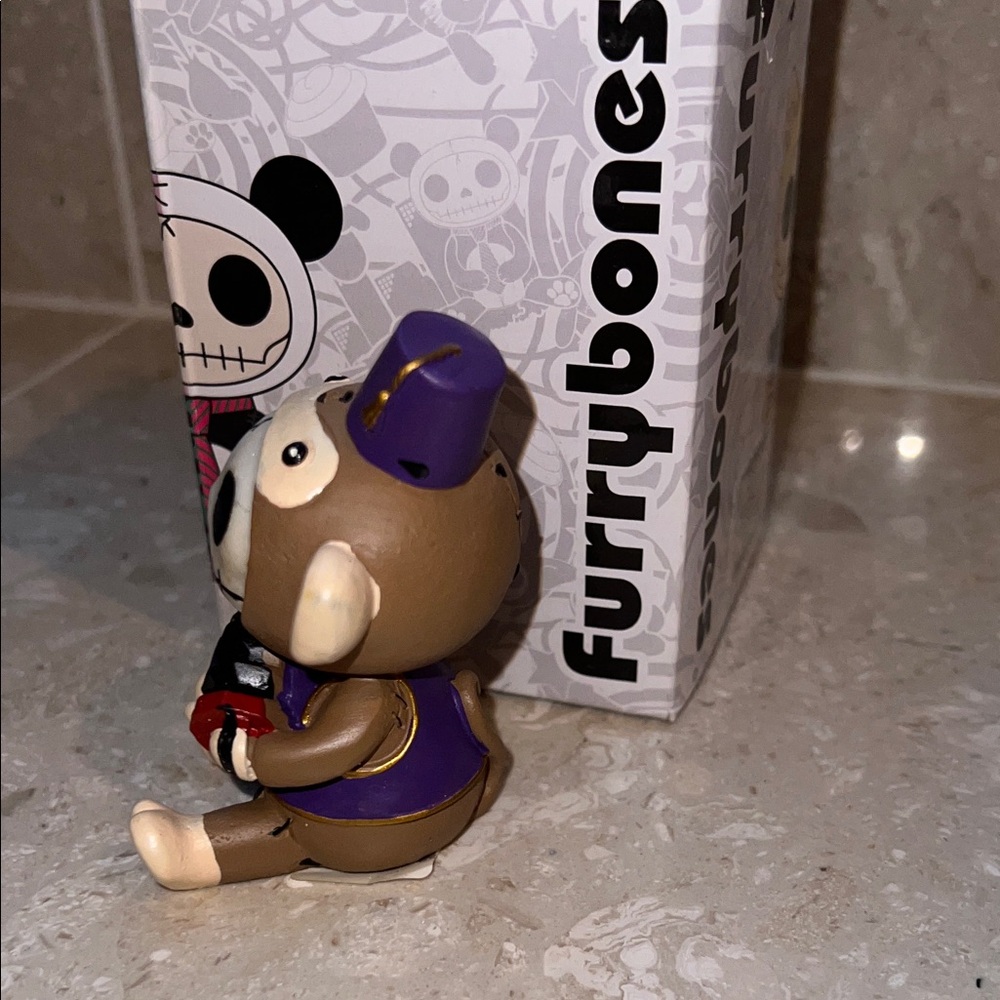 Furrybones “Fez Munky” Collectible Figurine - Picture 3 of 8